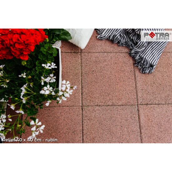PAVAJ RELIEF 40X40X5 RUBIN